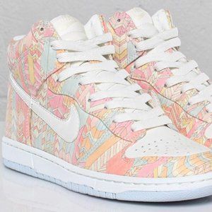 Nike Women's Dunk Hi Skinny x Liberty London – Sail / Aura
